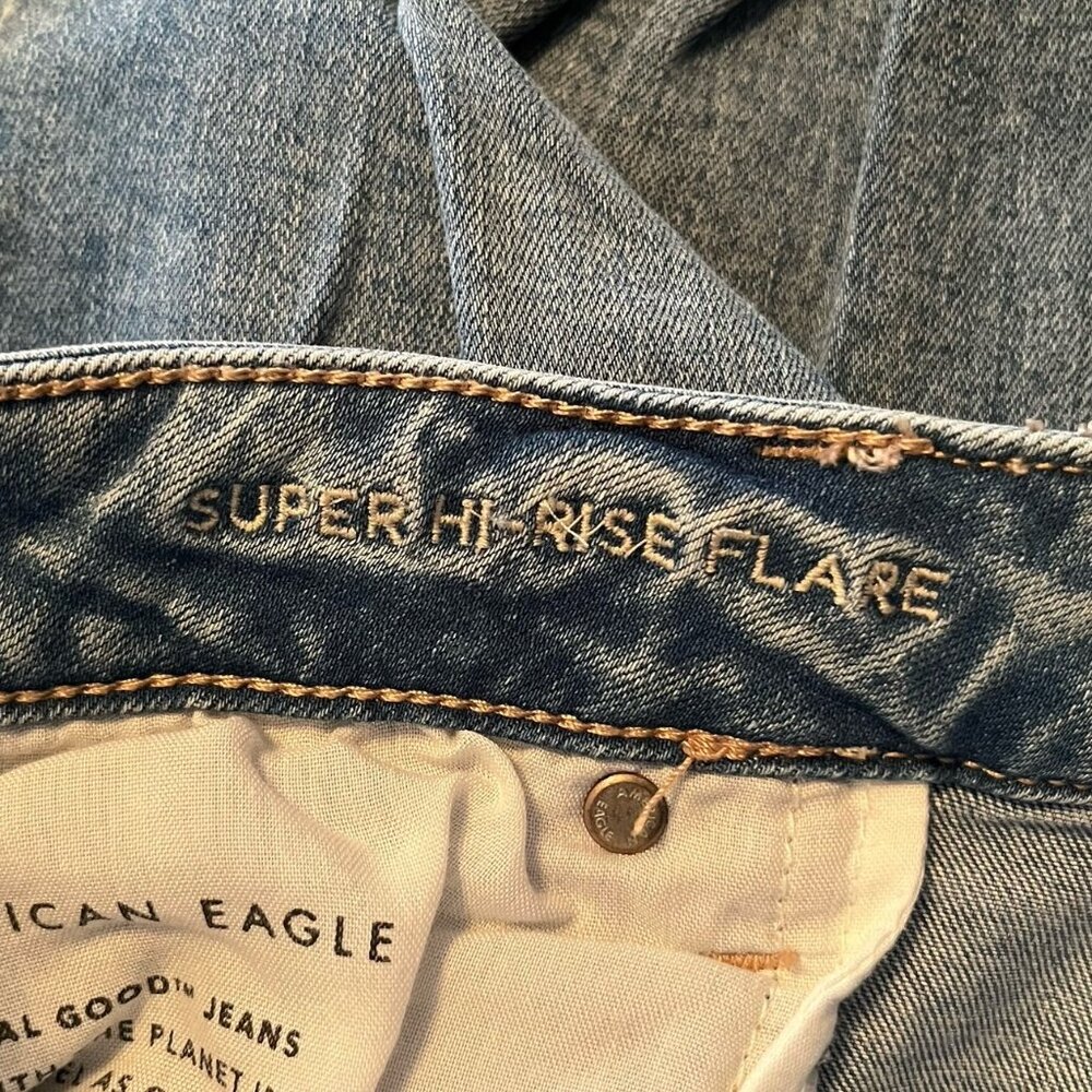 Size 20 American Eagle - Next Level Stretch - Super High Rise Flare Jeans - Picture 5 of 9